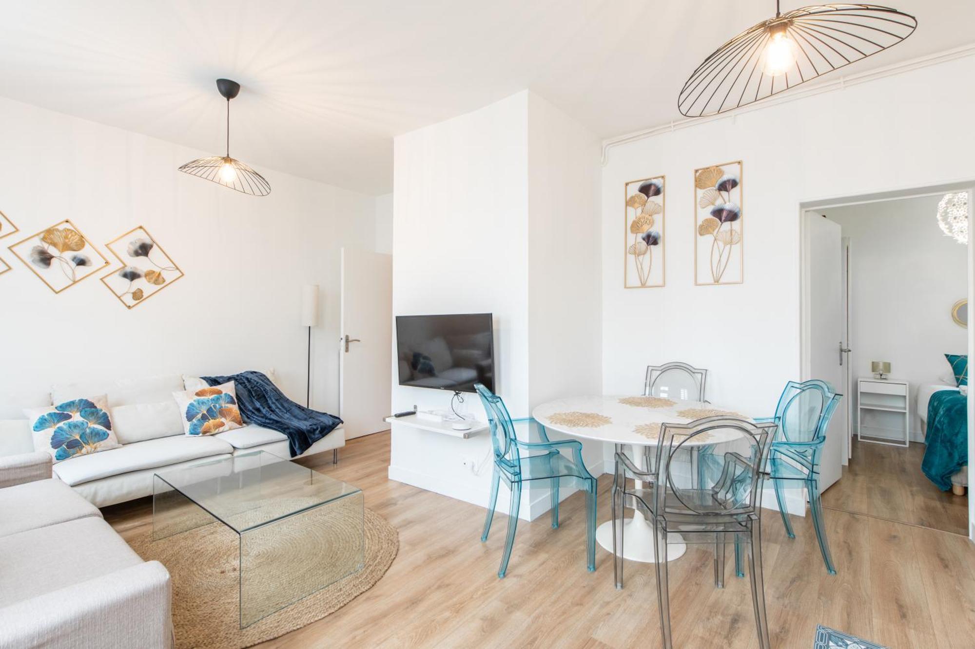 Spacious And Bright 2-Bedroom Large Apartment Very Close To Paris - Near Metro Boulogne-Billancourt Zewnętrze zdjęcie