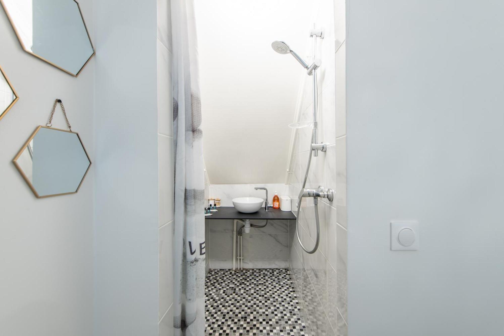 Spacious And Bright 2-Bedroom Large Apartment Very Close To Paris - Near Metro Boulogne-Billancourt Zewnętrze zdjęcie