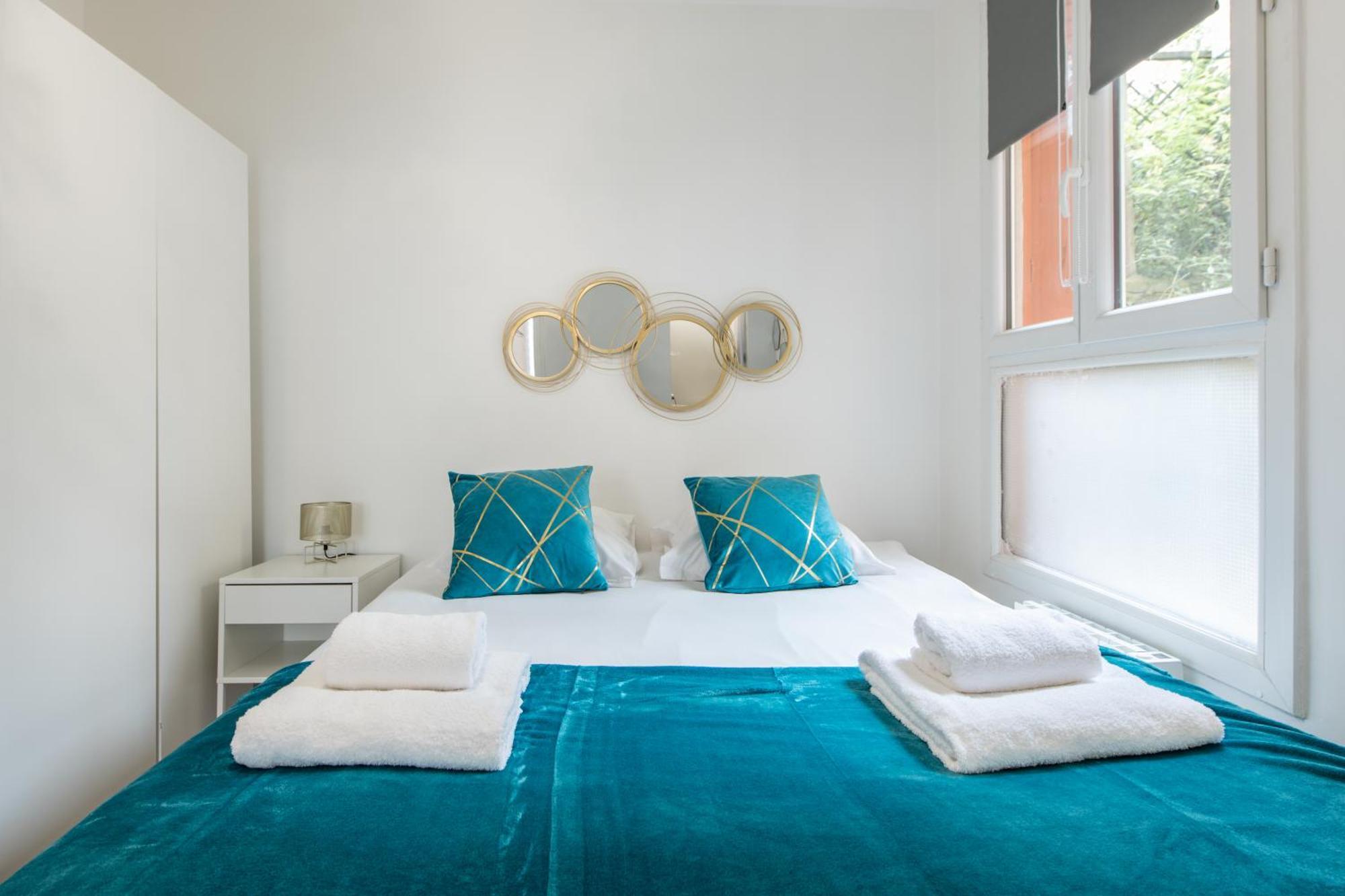 Spacious And Bright 2-Bedroom Large Apartment Very Close To Paris - Near Metro Boulogne-Billancourt Zewnętrze zdjęcie