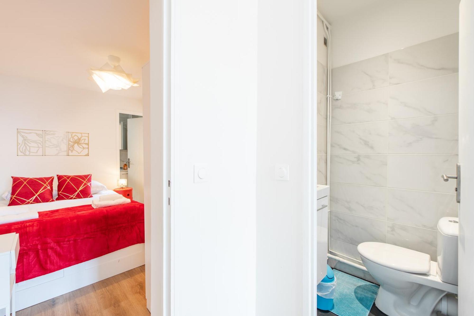 Spacious And Bright 2-Bedroom Large Apartment Very Close To Paris - Near Metro Boulogne-Billancourt Zewnętrze zdjęcie
